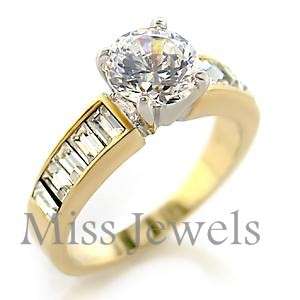 **Speechless**Stunning solitaire engagement ring**Size 7